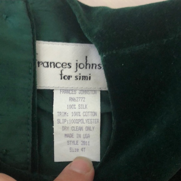 Beautiful Christmas dress, like new size 4T - Picture 3 of 6